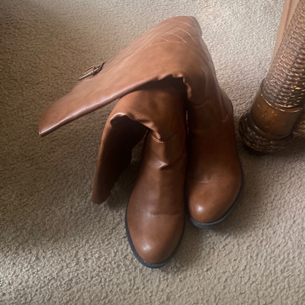 Brown boots